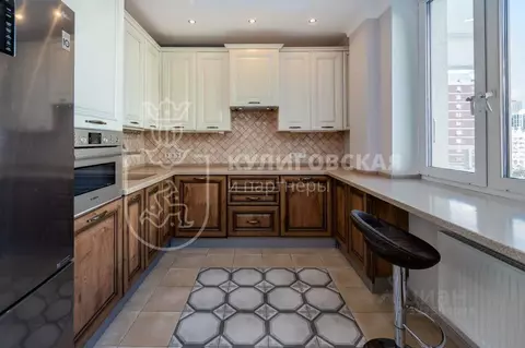 3-к кв. Свердловская область, Екатеринбург ул. Мельникова, 27 (96.5 м)