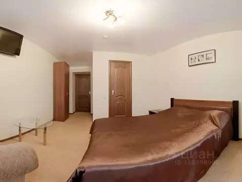 Комната Свердловская область, Екатеринбург ул. Ключевская, 18 (10.0 м)