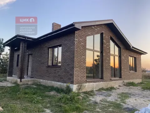 Дом в Рязанская область, Рязанский район, Дубровическое с/пос, с. ...