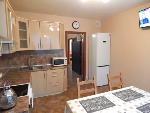 2-к кв. Москва просп. Защитников Москвы, 12 (63.4 м)