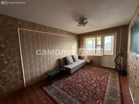 4-комнатная квартира: Белгород, 10-й микрорайон, улица 60 лет Октября, ...