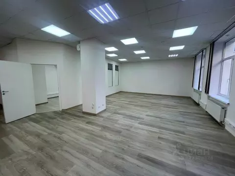 Офис в Санкт-Петербург Воронежская ул., 5к3 (365 м)