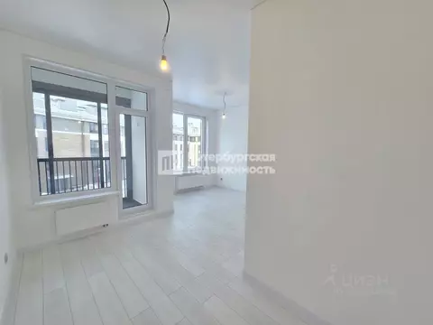 Студия Санкт-Петербург пос. Стрельна, просп. Буденного, 22к7 (26.72 м)