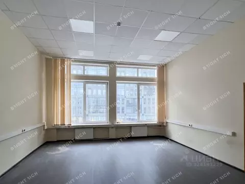 Офис в Санкт-Петербург Малоохтинский просп., 68 (312 м)