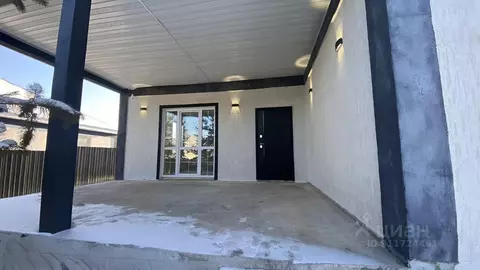 Дом в Иркутская область, Иркутский муниципальный округ, д. Карлук ул. ...