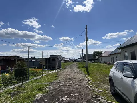 Участок в Алтайский край, Барнаул городской округ, пос. Ягодное ул. ...