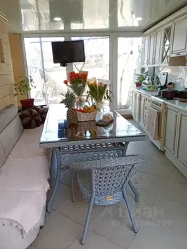 Дом в Дагестан, Дербент ул. Керима Мамедбекова, 16А (150 м)