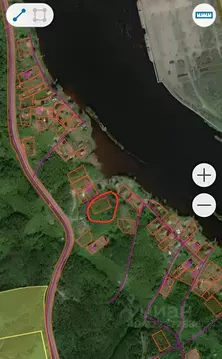 Участок в Ленинградская область, Подпорожское городское поселение, д. ...