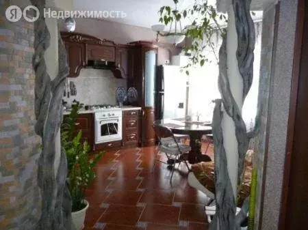 4-комнатная квартира: Анапа, улица Тургенева, 291 (120 м)