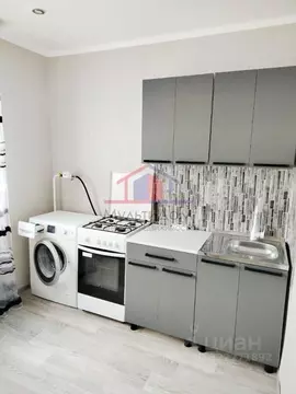 1-к кв. Белгородская область, Старый Оскол Набережный мкр, 6 (39.0 м)