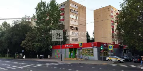 Продается 4-комнатная квартира