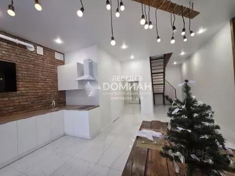 Таунхаус в Ростовская область, Новочеркасск ул. Никольского (110 м)