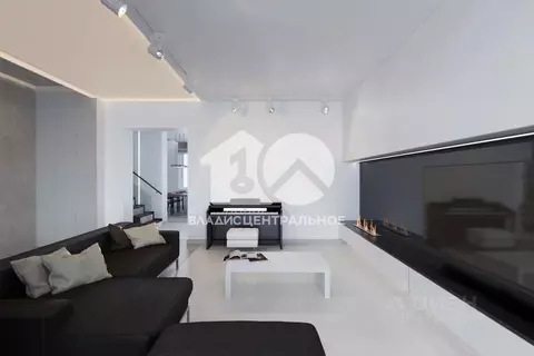 Таунхаус в Новосибирская область, Новосибирск Садовый проезд, 7 (390 ...