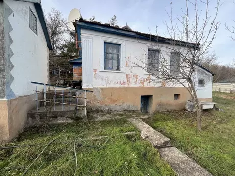 Дом в Крым, Симферопольский район, Добровское с/пос, с. Краснолесье ...