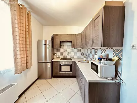 1-комнатная квартира: посёлок городского типа Зеленоградский, улица ...