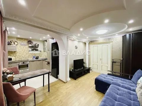 2-к кв. Волгоградская область, Волгоград ул. 8-й Воздушной Армии, 10а ...