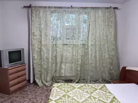 2-к кв. Крым, Ялта ул. Манагарова, 4 (68.0 м)