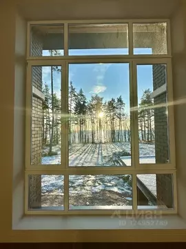 Дом в Ленинградская область, Выборгский район, Полянское с/пос, пос. ...