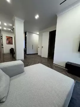 Продается 3-комнатная квартира