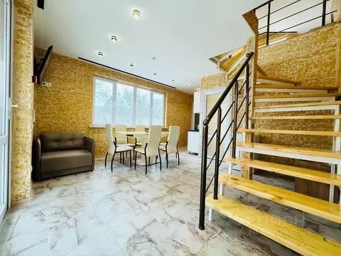 Дом в Крым, Ленинский район, Семисотское с/пос, с. Каменское пер. ...