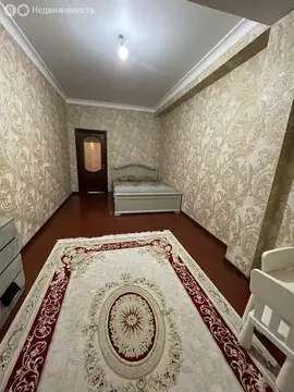 4-комнатная квартира: Махачкала, проспект Насрутдинова, 130 (130 м)