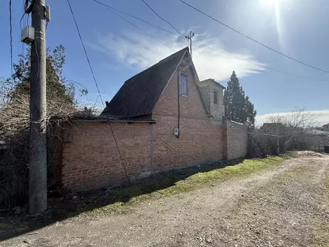 Дом в Ростовская область, Таганрог АТХ-2 садовое товарищество, 35 (61 ...