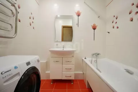 2-к кв. Ульяновская область, Ульяновск Водопроводная ул., 1 (68.8 м)