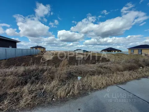 Участок в Тюменская область, Тюменский район, с. Кулаково ул. ...