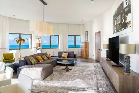 3-к кв. Краснодарский край, Сочи Центральный мкр, ул. Кубанская, 12Б ...