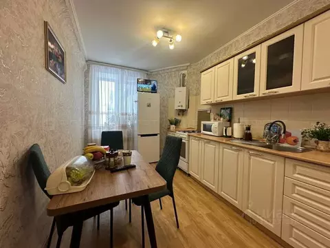 2-к кв. Татарстан, Казань Индустриальная ул., 13 (62.4 м)