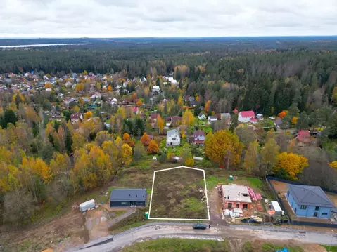 Участок в Ленинградская область, Выборгский район, Первомайское с/пос, ...