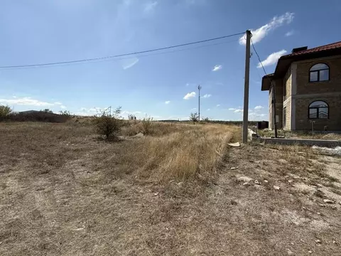 Участок в Крым, Симферопольский район, Перовское с/пос, с. Дубки ул. ...