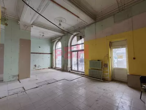 Помещение свободного назначения в Омская область, Омск ул. Богдана ...