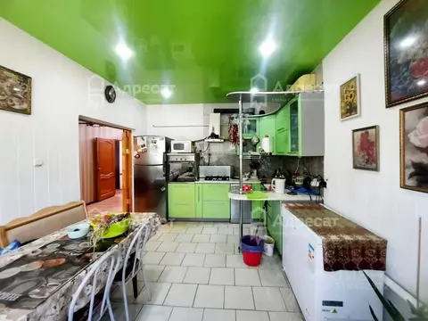 Дом в Волгоградская область, Волгоград Поселок Горная Поляна тер., ул. ...