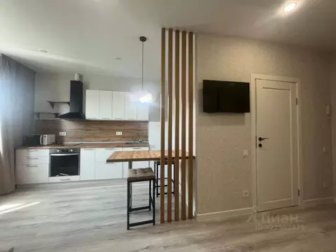 Студия Краснодарский край, Краснодар ул. Григория Булгакова, 16 (28.2 ...