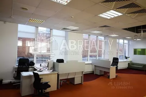 Офис в Москва ул. Орджоникидзе, 11С10 (284 м)