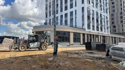 Торговая площадь в Москва Бунинские Кварталы жилой комплекс, 5.3 (64 ...