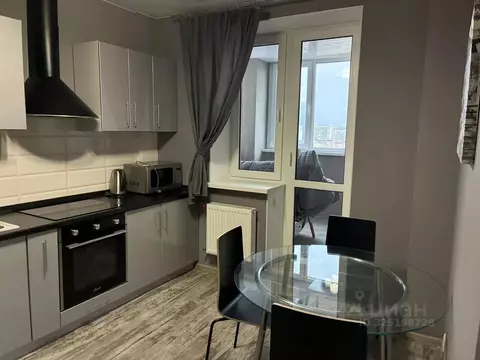 1-к кв. Волгоградская область, Волгоград Пугачевская ул., 5 (45.0 м)