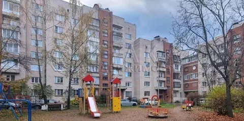3-к кв. Санкт-Петербург, Санкт-Петербург, Петергоф Чебышевская ул., ...