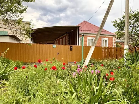 Дом в Краснодарский край, Лабинск Красная ул. (50 м)