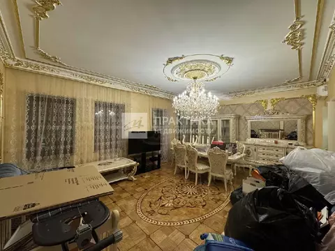 Продается 3-комнатная квартира