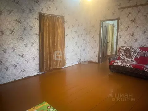 Дом в Брянская область, Жуковский муниципальный округ, с. Ржаница ул. ...