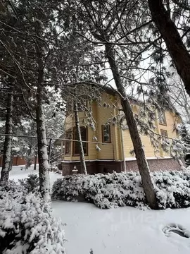 Дом в Ростовская область, Ростов-на-Дону Левобережная ул., 2М (320 м)