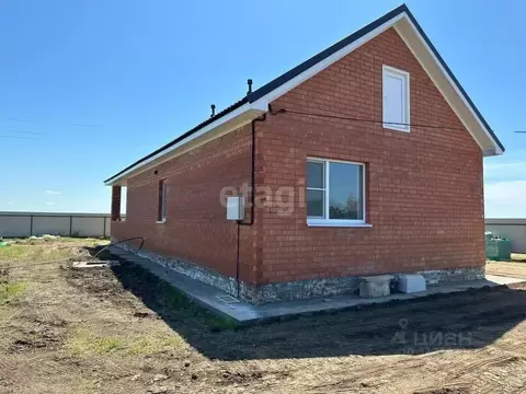 Дом в Краснодарский край, Ейский район, с. Кухаривка  (75 м)