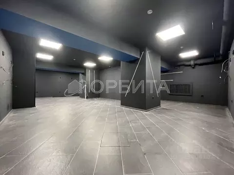 Помещение свободного назначения в Тюменская область, Тюмень ул. ...