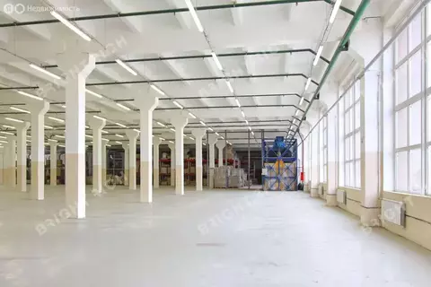 Склад (1474.7 м)