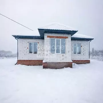 Дом в Курская область, Курский район, Пашковский сельсовет, Соловушка ...