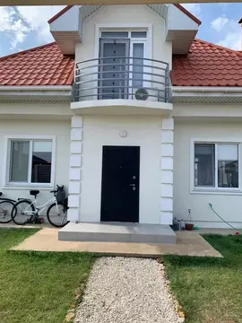 Дом в Крым, Сакский район, с. Уютное ул. Симферопольская, 94 (116 м)