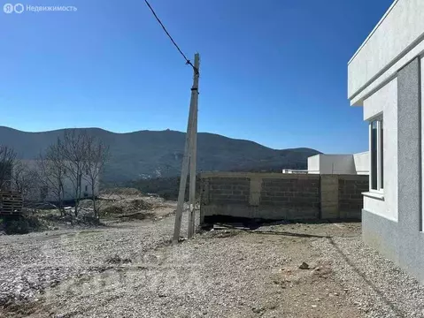 Дом в село Мысхако, Шоссейная улица (121 м)