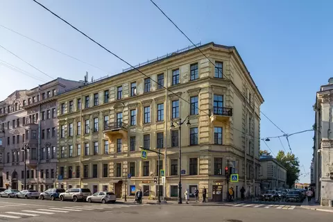 1-к кв. Санкт-Петербург Миллионная ул., 23 (70.9 м)